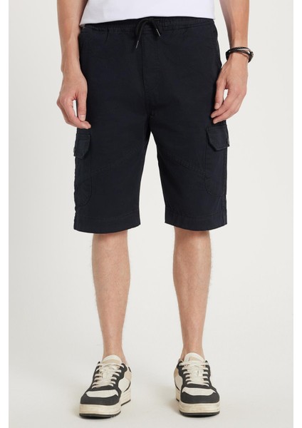 Erkek Relax Fit Rahat Kesim %100 Pamuk Kargo Cep Lacivert Kapri Şort