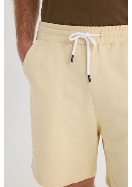 Erkek Relax Fit Rahat Kesim %100 Pamuk Beli Bağcıklı Bej Şort modelleri