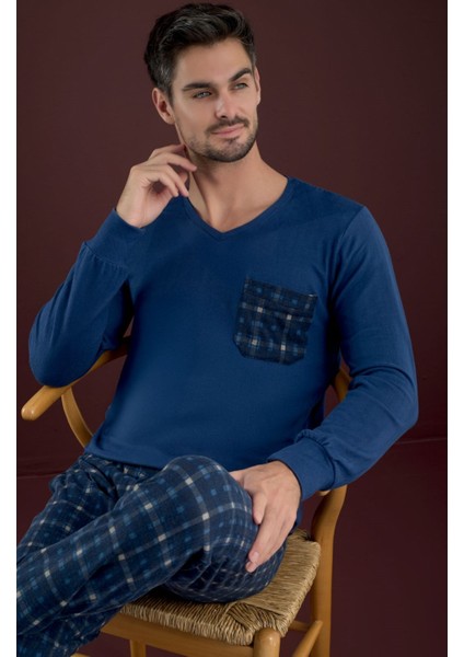 Erkek V Yaka Düğmesiz Göğüs Cepli Yumuşak Termal Bilek Manşetli Kışlık Uzun Kol Cepli Pijama Takımı fırsatları