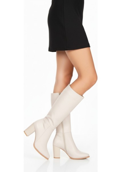 Kadın Krem Deri Görünümlü Topuklu Fermuarlı Uzun Çizme 7 cm Topuklu Şık Tasarım indirimleri