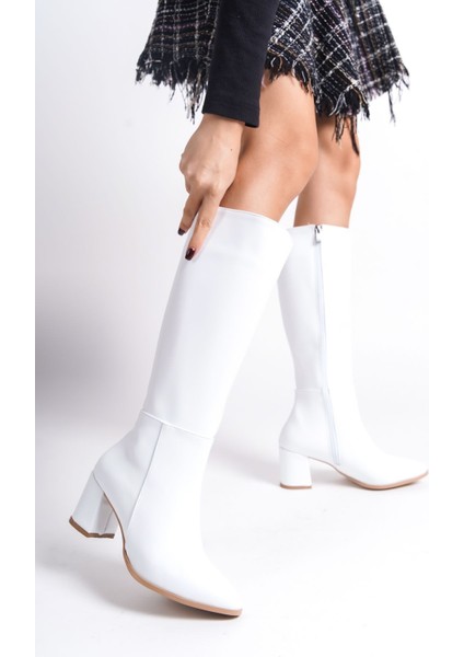 Kadın Beyaz Yüksek Topuklu Uzun Çizme Kahverengi Tabanlı Suni Deri Konforlu Kullanım