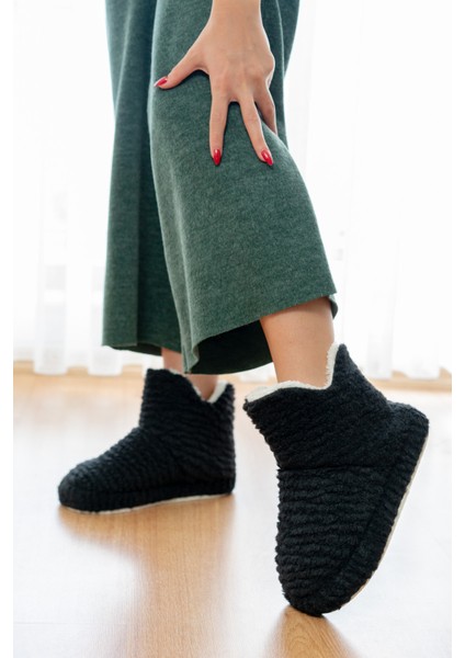 Sessiz Taban Kadın Şık Günlük Çeyiz Terlik Kapalı Ev Botu fırsatları