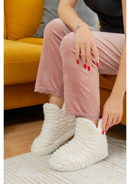 Sessiz Taban Kadın Şık Günlük Çeyiz Terlik Kapalı Ev Botu fırsatları