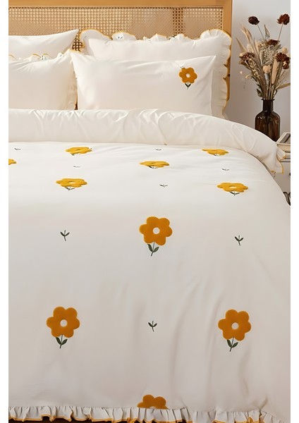 Florita Sarı Çift Kişilik Nakışlı 6 Parça Nevresim Takımı & Çeyiz Seti %100 Pamuklu