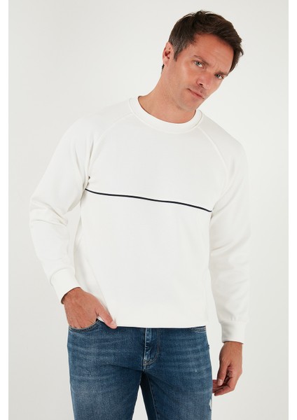 Pamuklu Şerit Detaylı Relaxed Fit Bisiklet Yaka Sweat Erkek Sweat 5901227 indirimleri