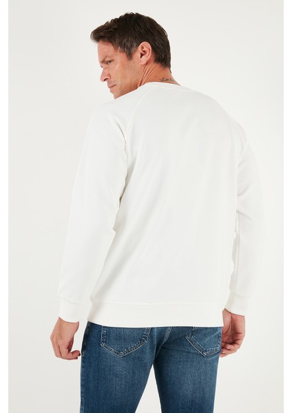 Pamuklu Şerit Detaylı Relaxed Fit Bisiklet Yaka Sweat Erkek Sweat 5901227