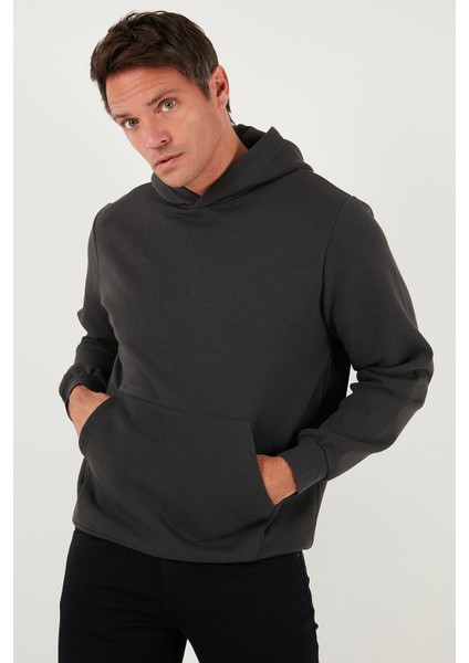 Regular Fit Kapüşonlu Kanguru Cepli Içi Tüylü Yumuşak Şardonlu Sweat Erkek Sweat 5905281 modelleri