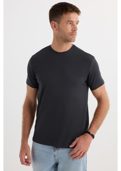 Erkek Slim Fit Dar Kesim Pamuklu Yumuşak Doku Likralı Esnek Kumaş Basic Gri Bisiklet Yaka Tişört indirimleri