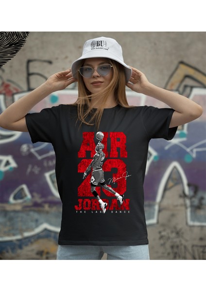'michael Jordan - Air 23 - Basketball‘ Baskılı 'regular-Fit' Unisex Tişört modelleri