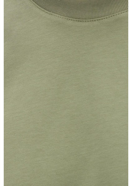 Erkek Boxy Fit Bol Kesim %100 Pamuk Bisiklet Yaka Yeşil Tişört indirimleri