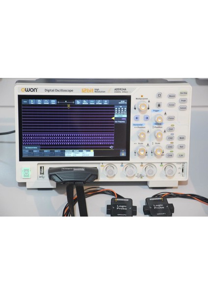 ADS924A OSILOSKOP-250MHZ-4CH-7''DOKEKR-LA-12 Bit modelleri