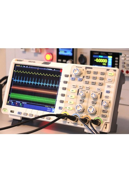 XDS3104AE Osiloskop 100MHZ 4 Kanal 8'' Dok-Ekran 14 Bit fırsatları