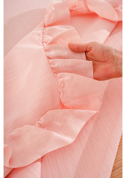 Fırfırlı Masa Örtüsü fırsatları