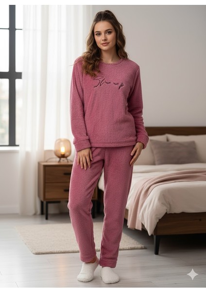 Kadın Pembe Polar Pijama Takımı