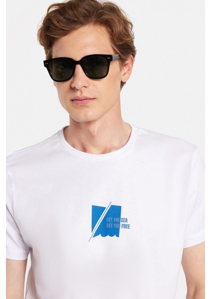 Erkek Slim Fit Dar Kesim %100 Pamuk Yumuşak Dokulu Baskılı Beyaz Bisiklet Yaka Tişört