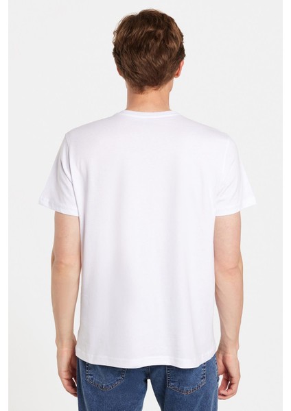 Erkek Slim Fit Dar Kesim %100 Pamuk Yumuşak Dokulu Baskılı Beyaz Bisiklet Yaka Tişört indirimleri