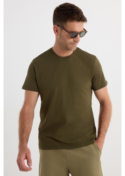 Unisex Slim Fit Dar Kesim %100 Pamuk Yumuşak Dokulu Yeşil Bisiklet Yaka Tişört indirimleri