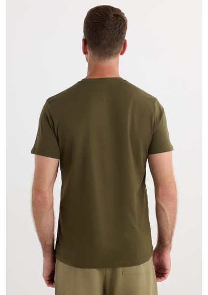 Unisex Slim Fit Dar Kesim %100 Pamuk Yumuşak Dokulu Yeşil Bisiklet Yaka Tişört