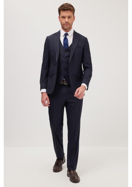 Erkek Slim Fit Lacivert Esnek Likralı Kumaş Sivri Yaka Yelekli Takım Elbise indirimleri