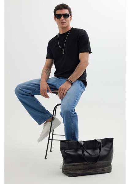 Erkek Regular Fit Klasik Kesim %100 Pamuk Bisiklet Yaka Siyah Tişört fırsatları