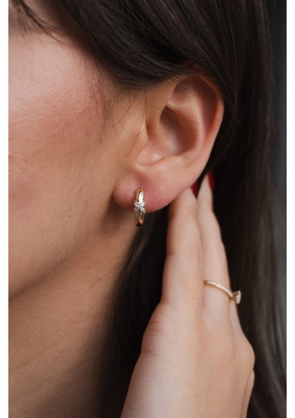 Zirkon Çapraz Taşlı Minimal Çelik Küpe Rose Gold modelleri