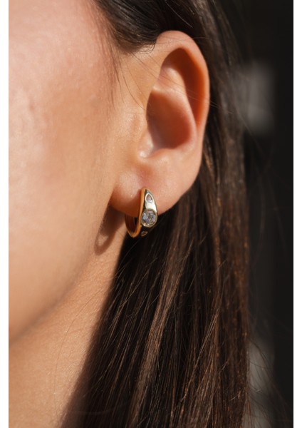 Zirkon Taşlı Minimal Çelik Küpe fırsatları