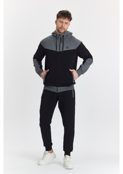 Pamuklu Kapüşonlu Siyah Erkek Eşofman Takımı 5294-S modelleri