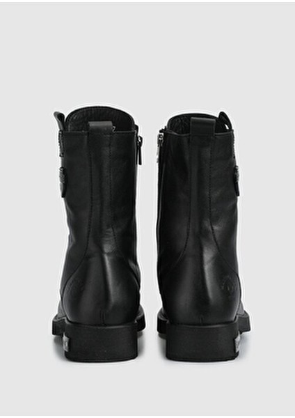 102 23930 Kadın Bot