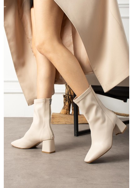 Layınka Kadın Bot Arkadan Fermuarlı Streç Bej Deri