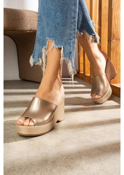 Tlay Bej Cilt Dolgu Topuk Terlik modelleri