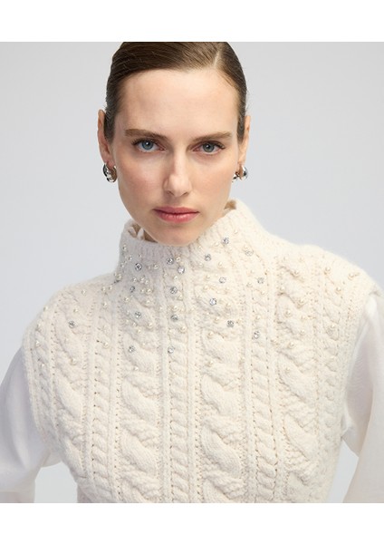 Karma aksesuarlı süveter IW6240050300018