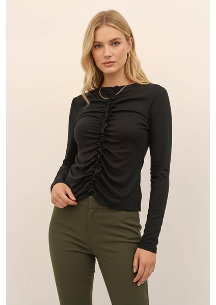 8178A Ön Büzgülü Bluz Siyah