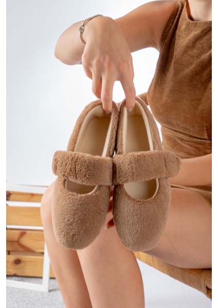 Yumuşak Peluş Kadın Ev Babeti Ses Yapmaz Hafif Taban Panduf