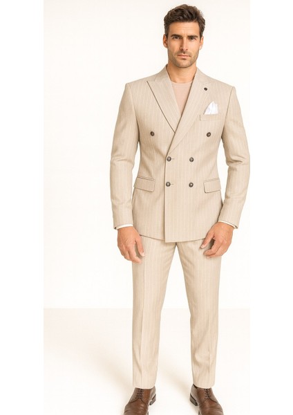 Çizgili Kruvaze Erkek Takım Elbise – Şık ve Rahat Italyan Kesim, Belden Oturtmalı, Top Düğmeli