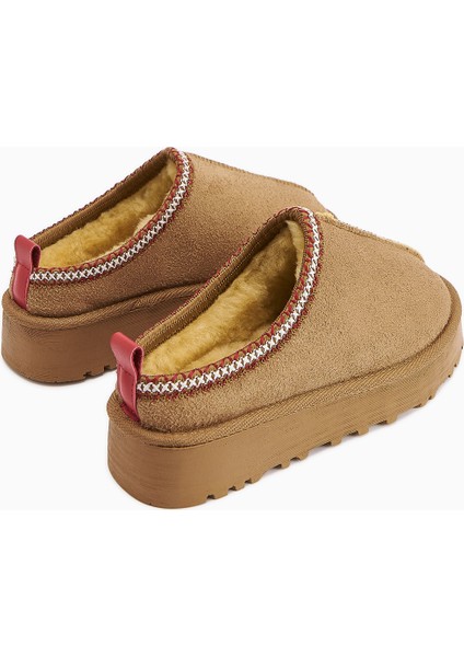 Anne-Liis Vizon Süet Dokuma Detaylı Kışlık Terlik fırsatları