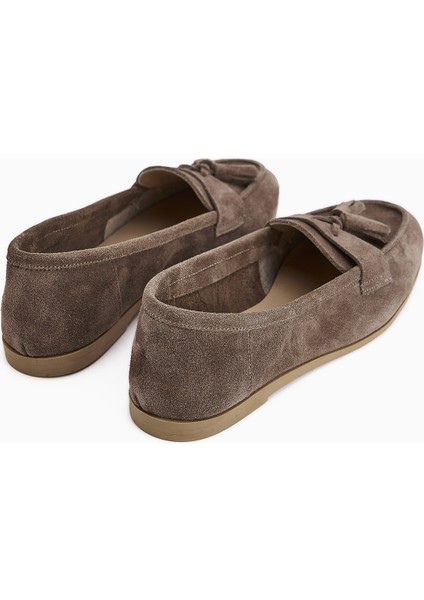 Doris Hakiki Deri Vizon Süet Püsküllü Kadın Loafer fırsatları
