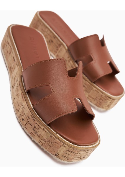 Runa Taba Kalın Tabanlı Kadın Terlik