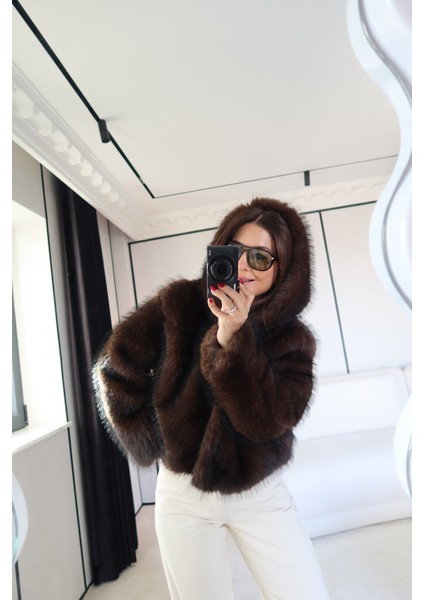 Kapüşonlu Kısa Kürk Ceket fiyatları