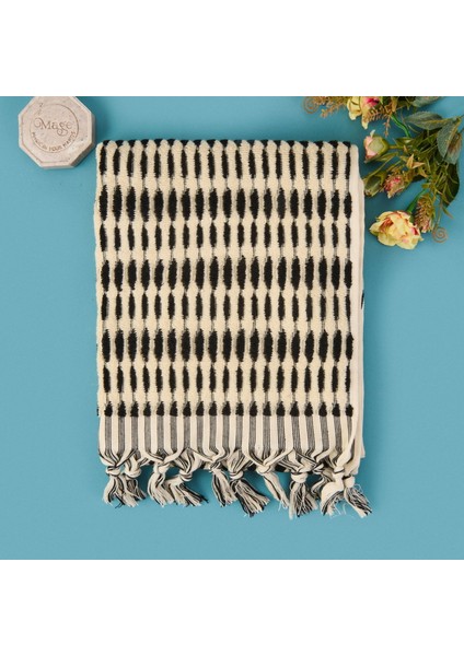 Soft Greta Yüz Havlusu - Ekru / Siyah - 50X90 cm