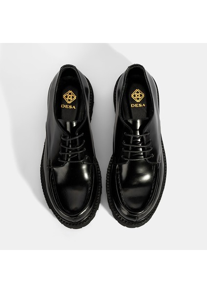 Kadın Siyah Bağcıklı Kalın Tabanlı Deri Günlük Ayakkabı