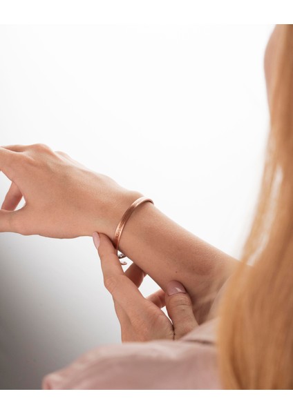 Dışı Ayetel Kürsi Yazılı Içi Sarmaşık Desenli Ince Bakır Bilezik modelleri