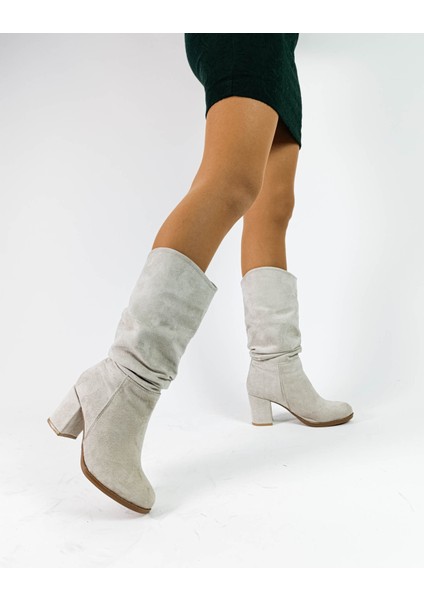 Süet Bej Renk Kalın Topuklu Körüklü Kadın Diz Altı Çizme