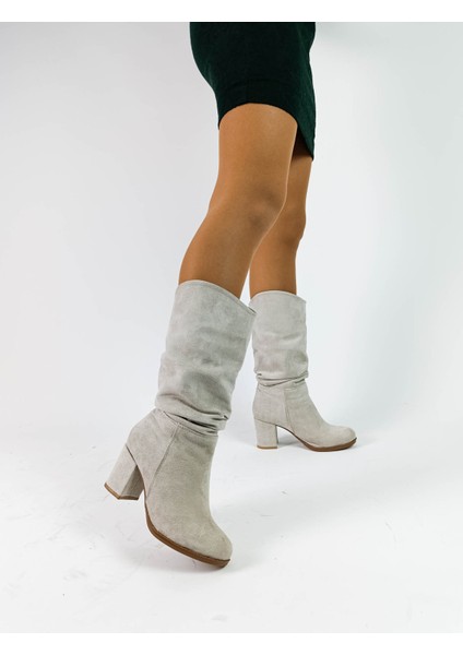 Süet Bej Renk Kalın Topuklu Körüklü Kadın Diz Altı Çizme fırsatları