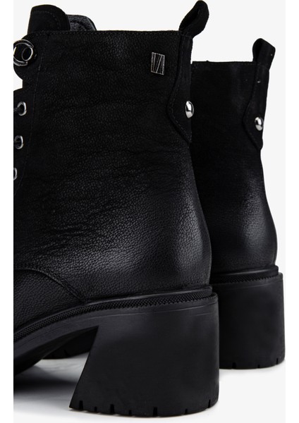 Kadın Hakiki Deri Siyah Nubuk Casual Bot 322 2552502 Bn Bot SK25-26 Sıyah Nbk fırsatları