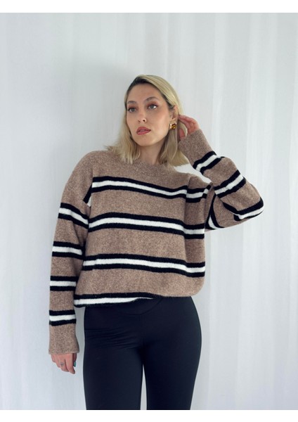 Şardonlu Çizgili Triko Kazak Kadın Vizon Rengi fiyatları