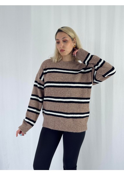 Şardonlu Çizgili Triko Kazak Kadın Vizon Rengi indirimleri