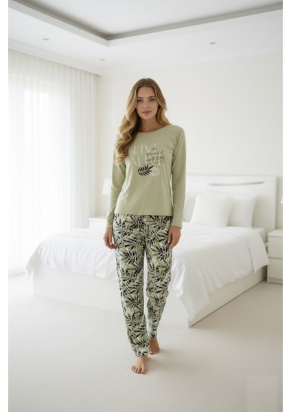 Kadın Desenli Bisiklet Yaka Düğmesiz Mevsimlik Likra Viskon Uzun Kollu Pijama Takımı fırsatları