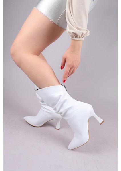 JEHONA Topuklu Yarım Çizme BEYAZ