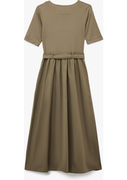 U Yaka Kısa Kollu Kemer Detaylı A Kesim Uzun Elbise fırsatları