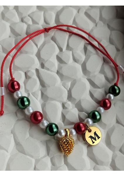 Yılbaşı Renkli, Altın Kaplama Çam Ağacı ve Harf Detaylı Bileklik fiyatları